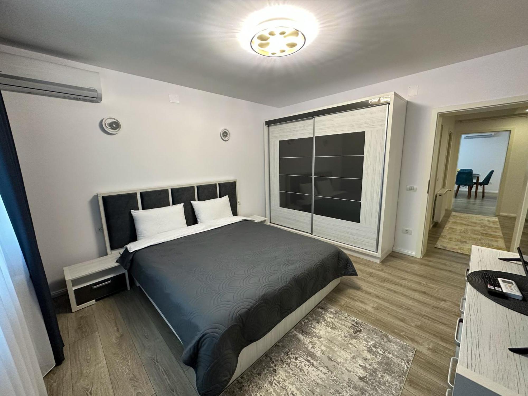 Zim Family Airport Apartman Otopeni Kültér fotó